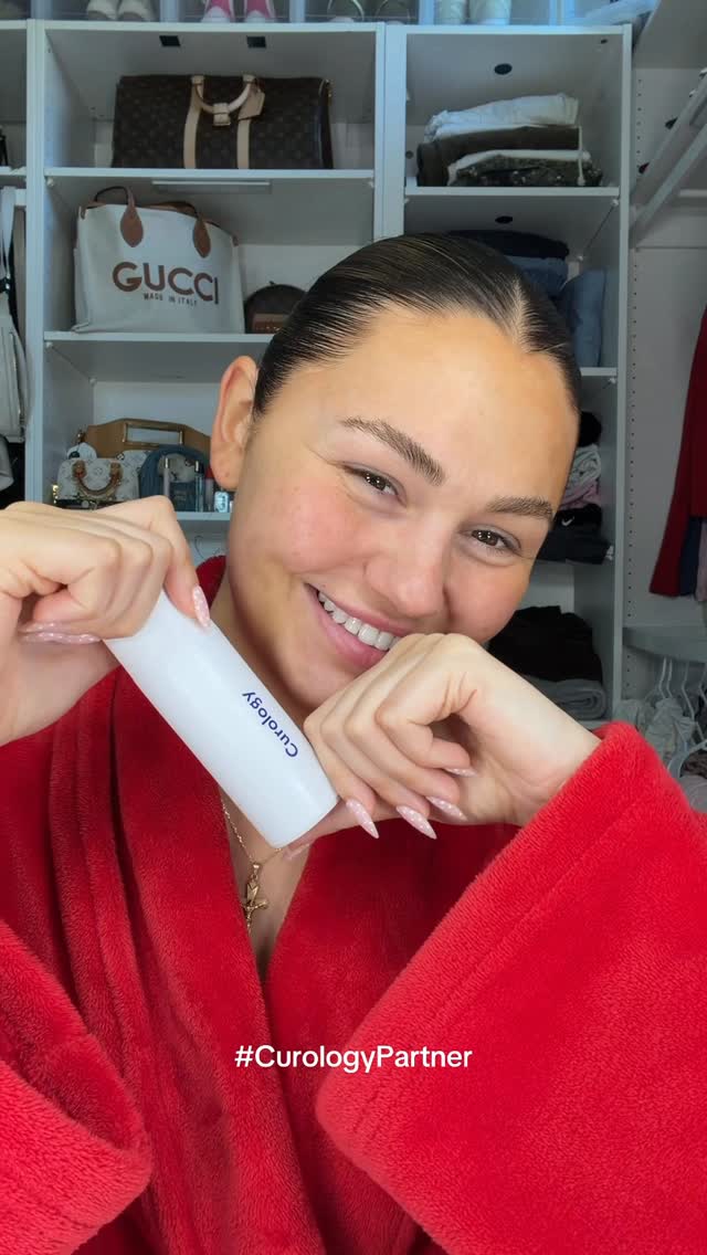 #curologypartner skin is thriving🫧 @curology Use my link in bio for a special offer on your first box - subscription required, subject to consultation. restrictions apply. See website for full detail