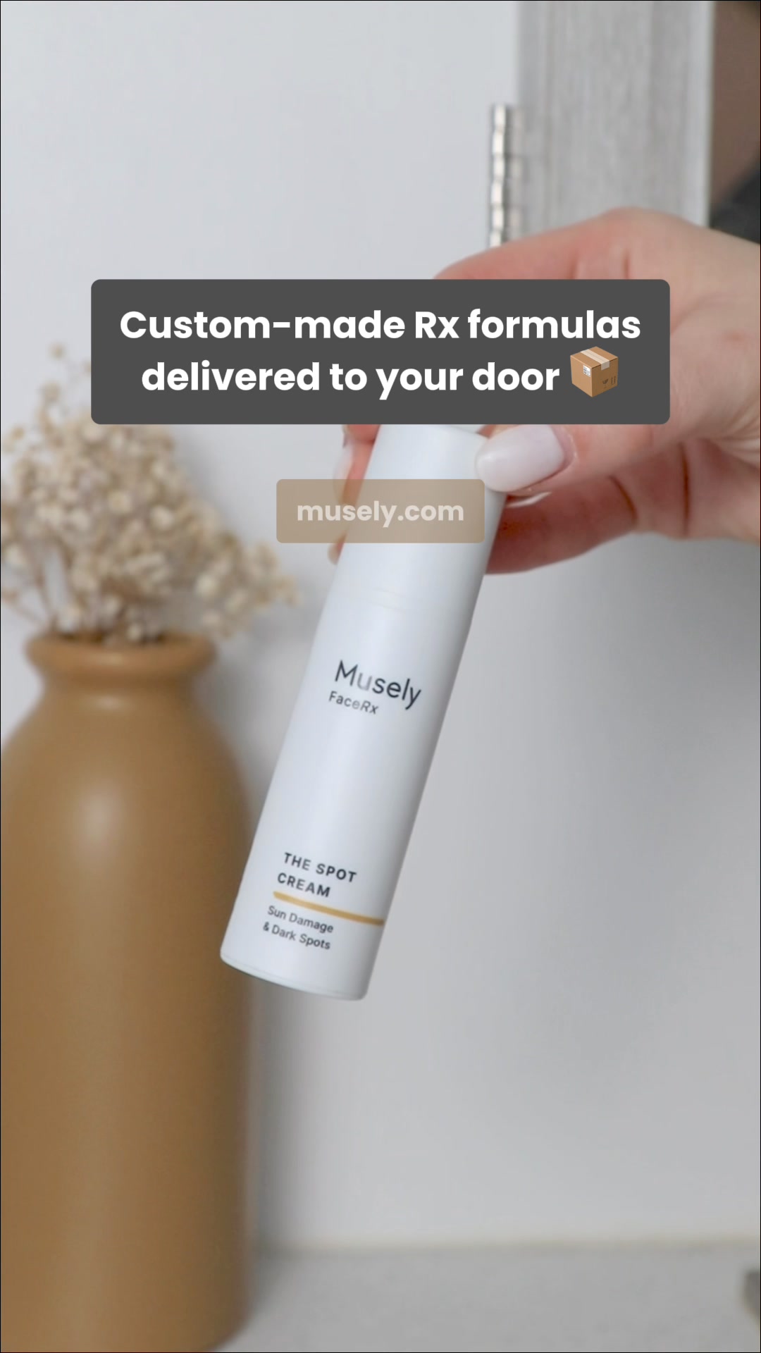 The holy-grail hyperpigmentation treatment everyone is talking about: The Spot Cream! ✨ Formulated by expert dermatologists, The Spot Cream fades dark spots, sun damage, age spots, and melasma. Join m